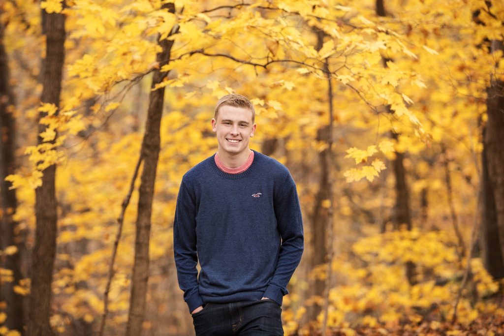 fall guy senior pictures