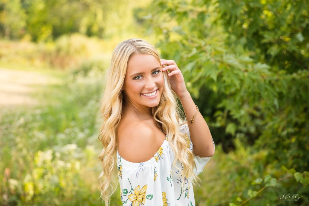 Kenzie | Pekin Community High School | Class of 2019 senior pictures ...